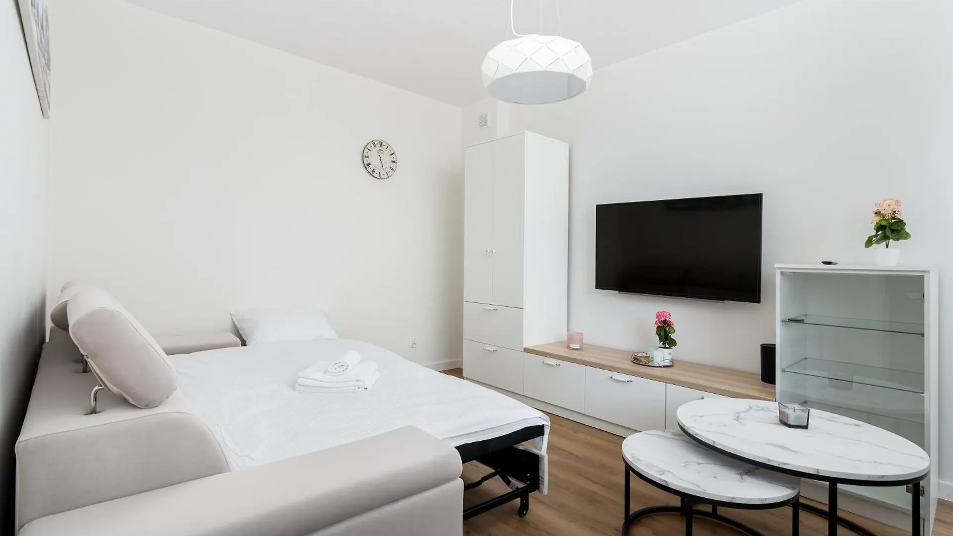 Old Town White Apartment Krakow
