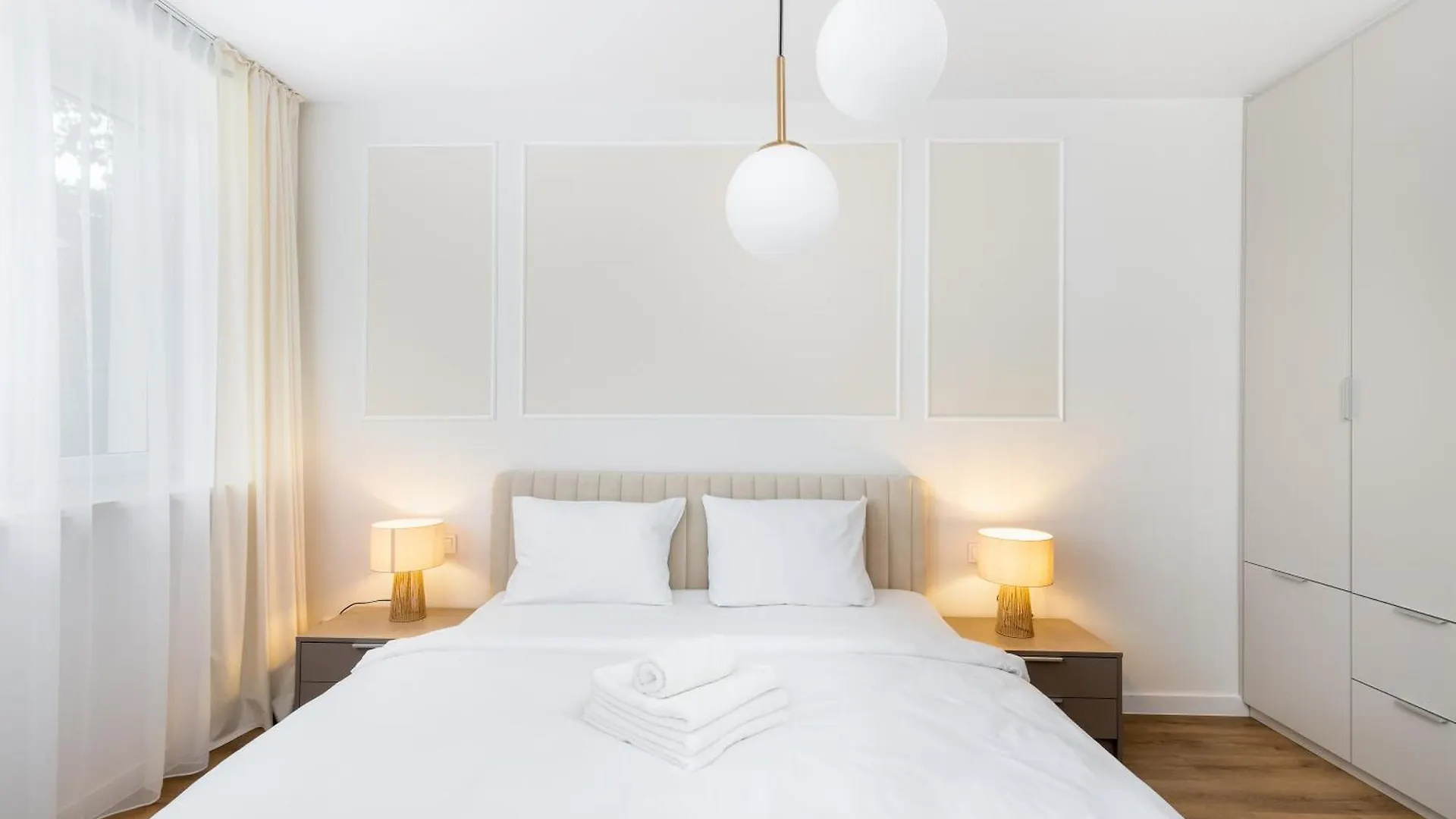 Old Town White Apartment Krakow