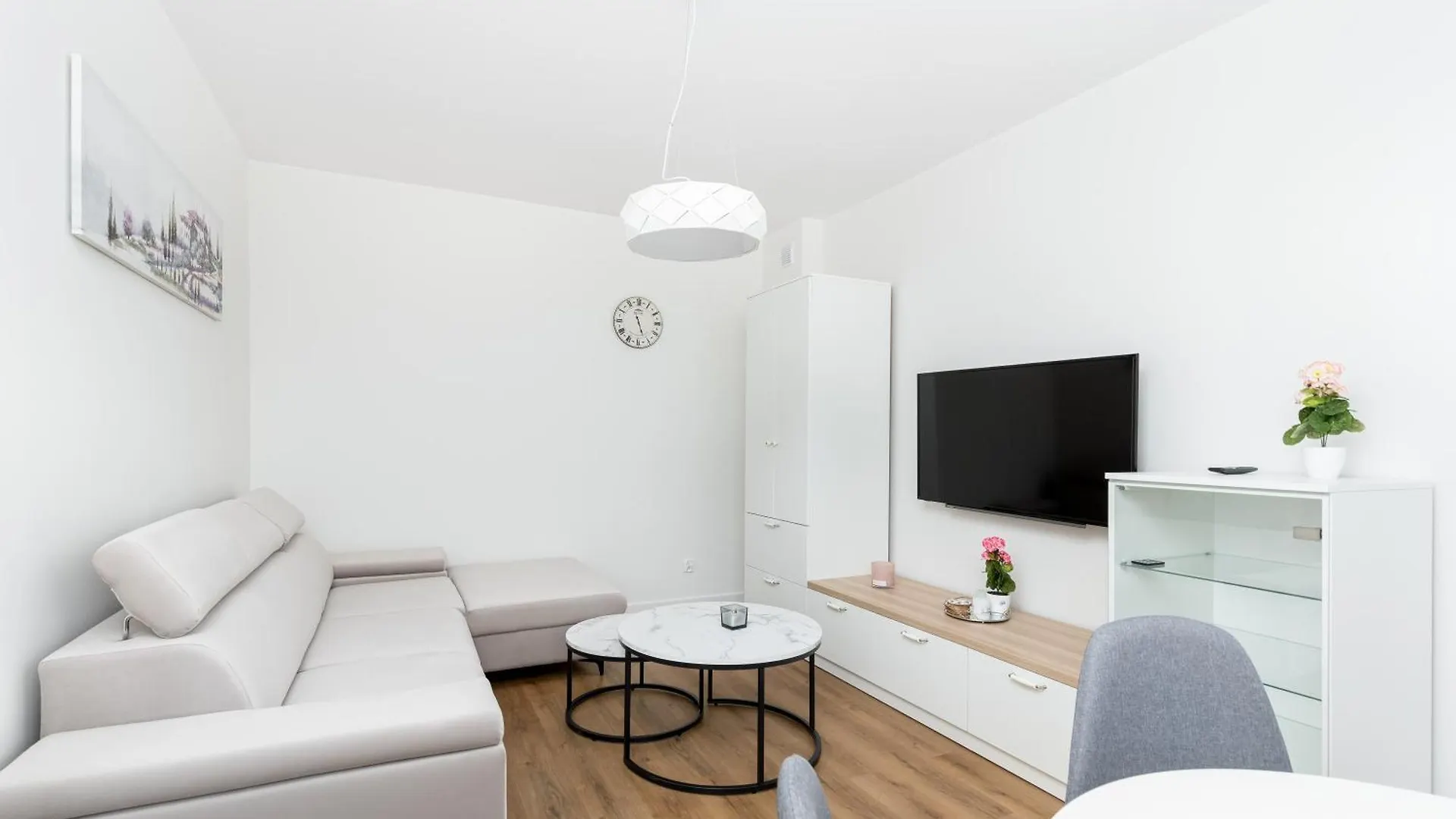 Old Town White Apartment Krakow