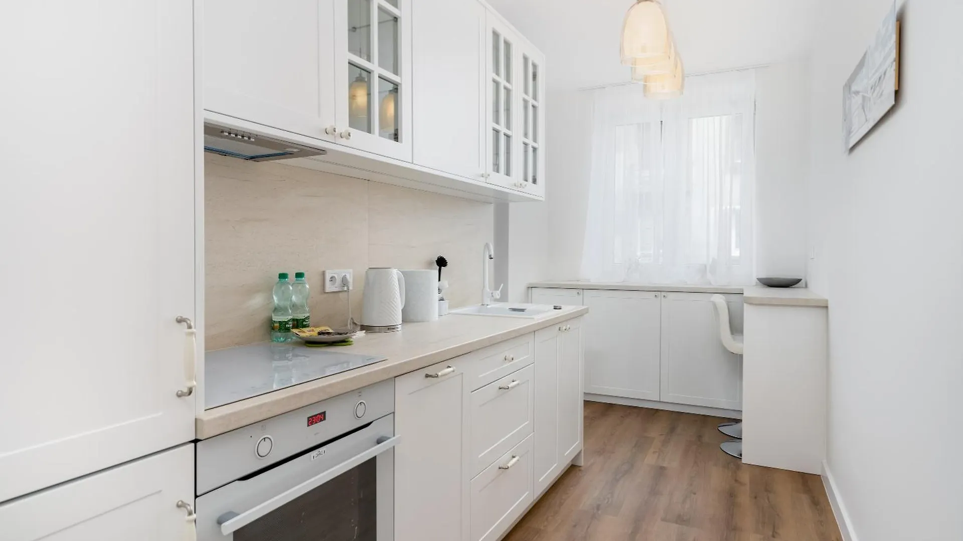 Old Town White Apartment Krakow Poland